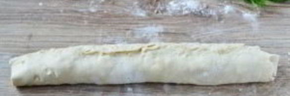 закусочные слойки-рулетики