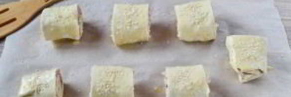 закусочные слойки-рулетики