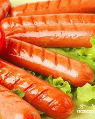 Сосиски с помидорами