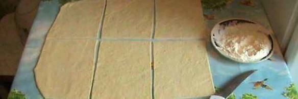 сосиски в дрожжевом тесте