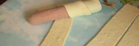 сосиски в дрожжевом тесте