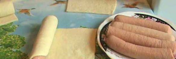 сосиски в дрожжевом тесте