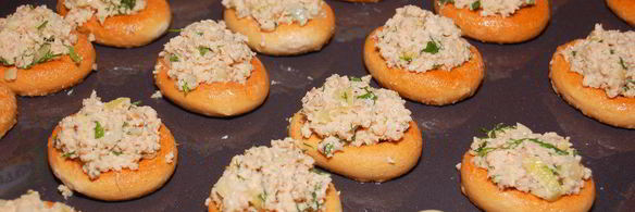 сушки, запеченные с мясным фаршем