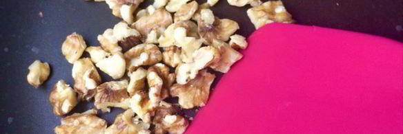 французские жареные сэндвичи с сыром филадельфия и зелеными яблоками