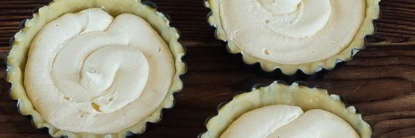 тарталетки с франжипаном и абрикосами