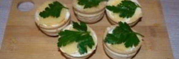 тарталетки с икрой и сливочным сыром