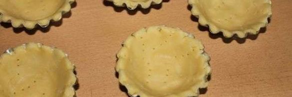 тарталетки с лимоном