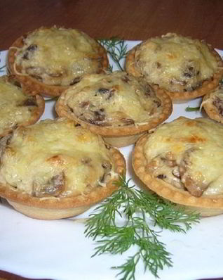 Тарталетки с мясом