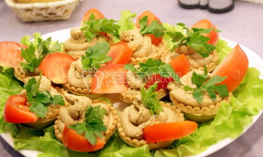 Рецепт тарталеток с печеночным муссом и помидорами