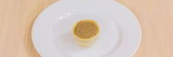 тарталетки с печеночным паштетом и гранатовым желе