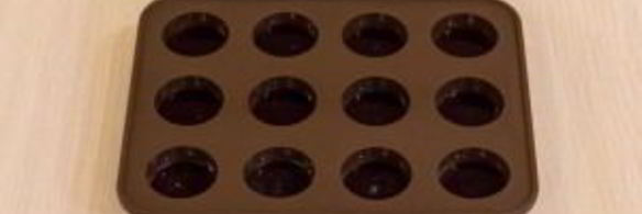 тарталетки с печеночным паштетом и гранатовым желе