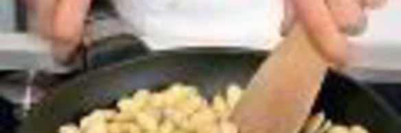 тарталетки с персиками