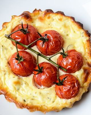 Тарталетки с сыром и помидорами