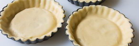 томатные тарталетки с сыром