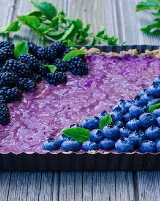 Черничный тарт с мятой