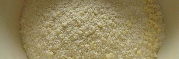 грушевый тарт под миндально-ванильным кремом