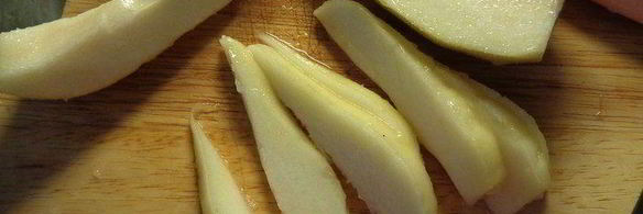 грушевый тарт под миндально-ванильным кремом