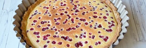 тарт с брусникой