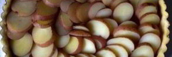 тарт с картофелем и голубым сыром