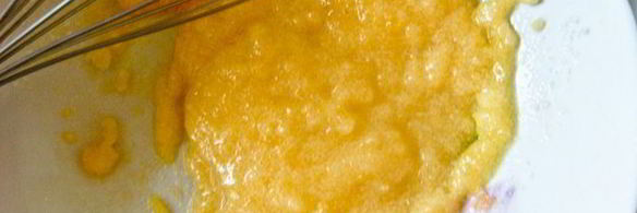 тарт с клубникой и розмариновым кремом