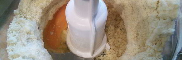 тарт с ревенем и сливочным кремом