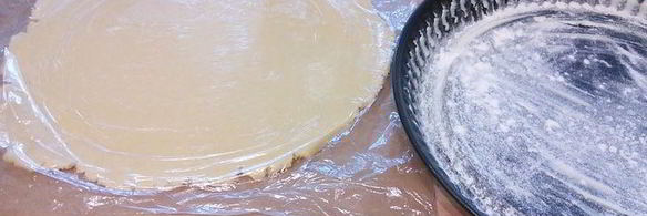 тарт с ревенем и сливочным кремом