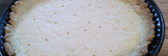 тарт с ревенем и сливочным кремом