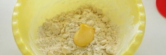 тарт с рикоттой и клубникой