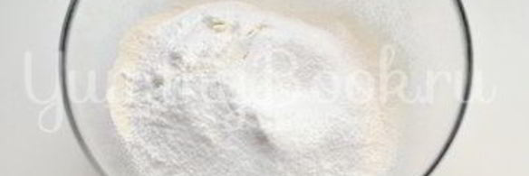 тарт с вишней и меренгой