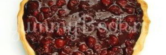 тарт с вишней и меренгой
