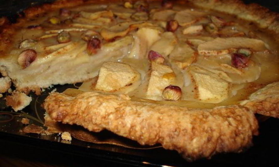 Рецепт тарта с яблоками и медовой заливкой