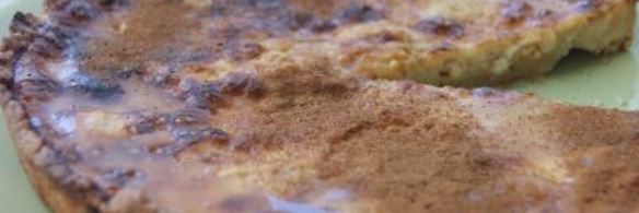 тарт с зерненым творогом и медом