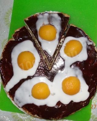 Торт с абрикосами Яичница