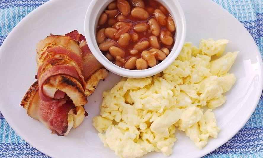 Рецепт яичницы с фасолью