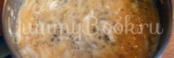 яичница с филе и грибами в слоеном тесте