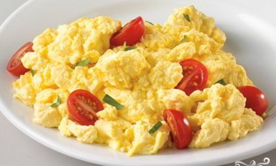 Рецепт яичницы с молоком