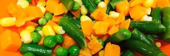 яичница с овощами и капустой кале