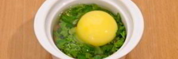 яичница с помидорами и моцареллой