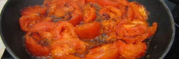 яичница с помидорами