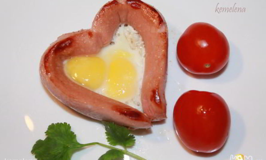 Рецепт яичницы с сосиской breakfast for you