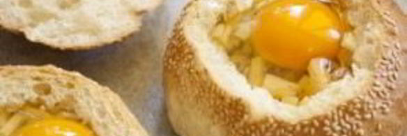 яичница в булочке
