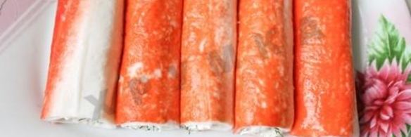 закуска из фаршированных крабовых палочек