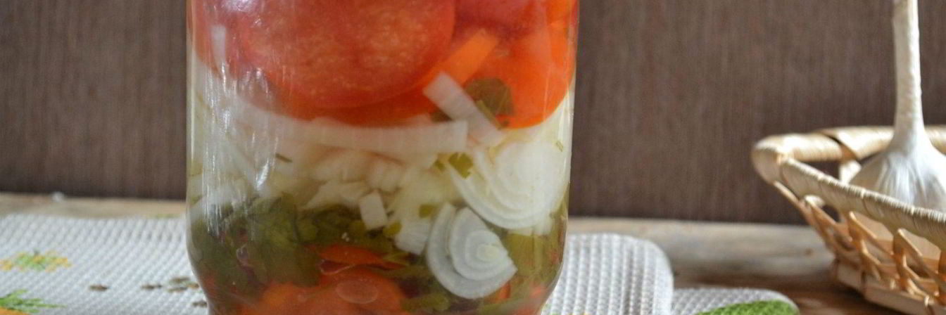 Закуска из помидоров с луком на зиму