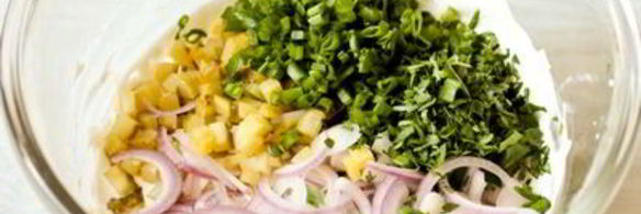 закуска из сельди с яблоками и сметанным соусом