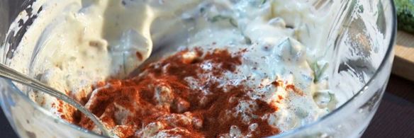 закуска из шпината, сыра и бекона