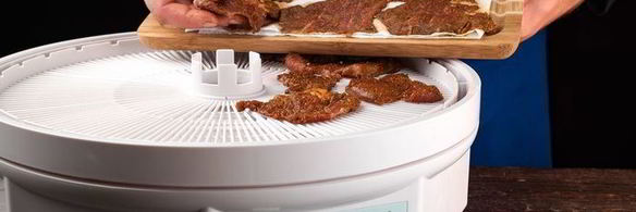 закуска с джерки и томатами