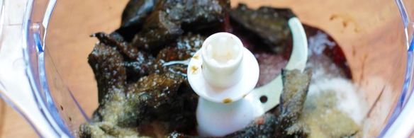 запеченный крем из печени с грибами под брусничным желе