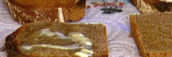 запеченные яйца с семгой и шнитт-луком