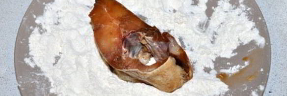 жареная пикша, маринованная в соевом соусе