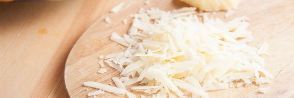 блинные мешочки с жюльеном из курицы и грибов